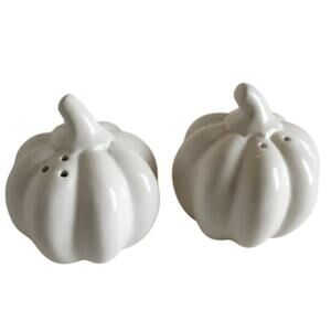 Talking Tables Pumpkin Salt & Pepper Shakers, White, NWT